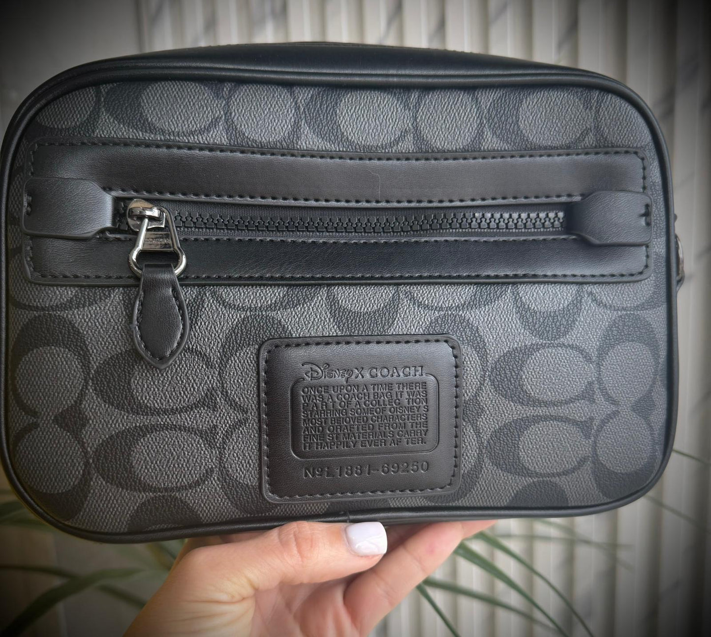Cartera Coach