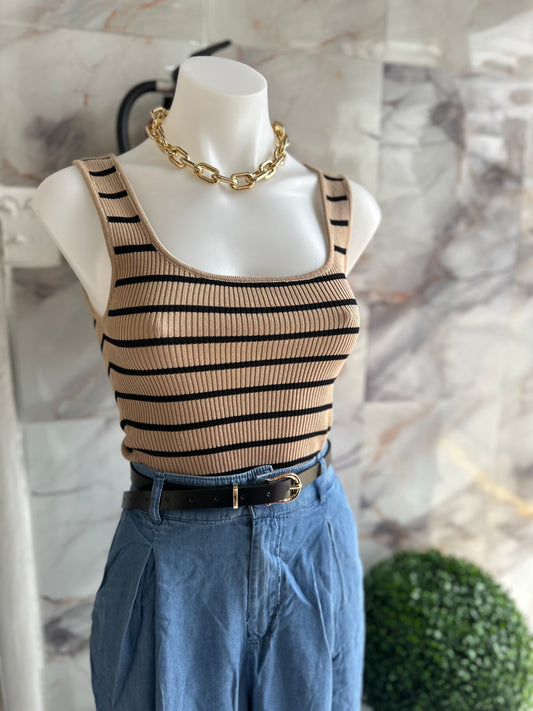 Lines Top