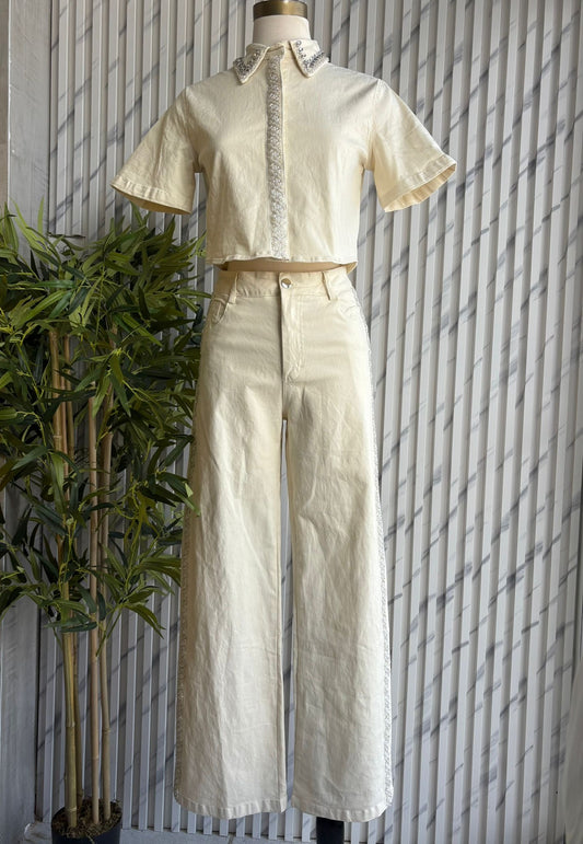 Aurora Ivory