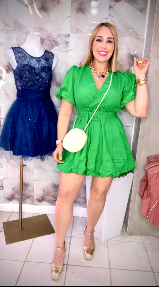 Vestido corto globo