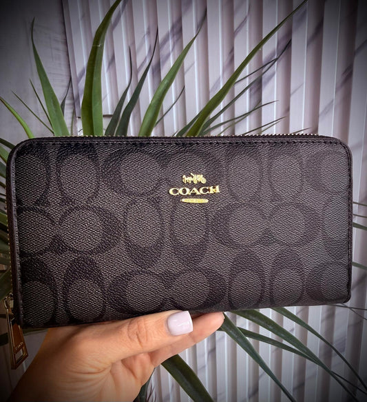Coach wallet